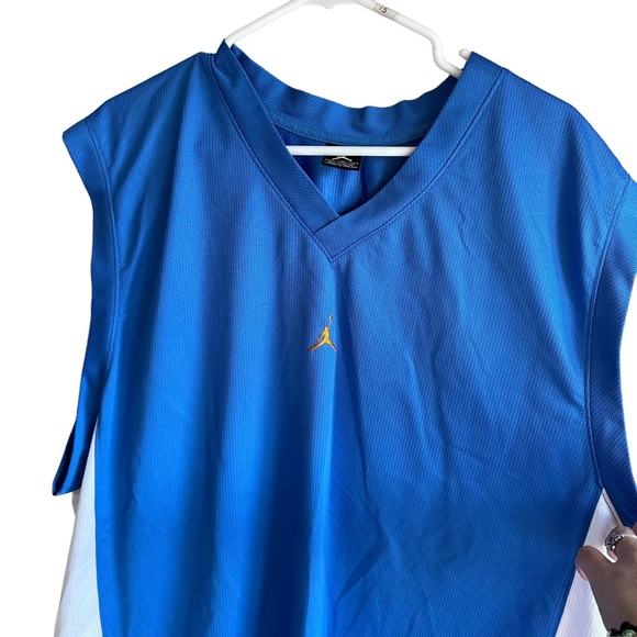 Air Jordan 3XL Sleeveless Jersey Shirt - Picture 2 of 4